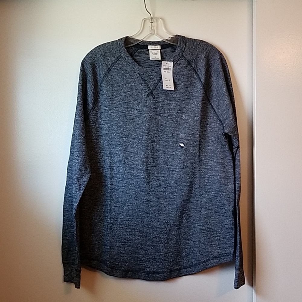Nwt Abercrombie and Fitch men's small